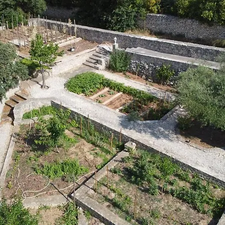 Bed & Breakfast Le Garric Nîmes